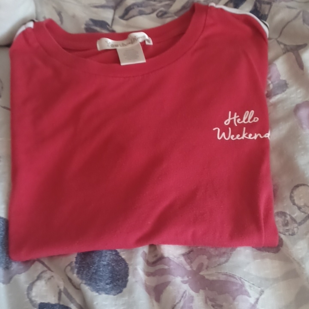 - Woman's  shirt - Picture 2 of 2